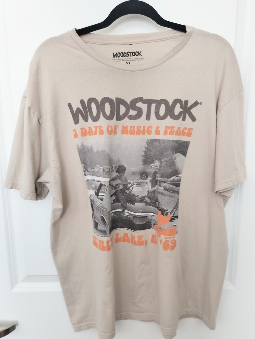 Woodstock 1969 White Lake NY Men's XL Graphic Tee Retro Festival T-Shirt
